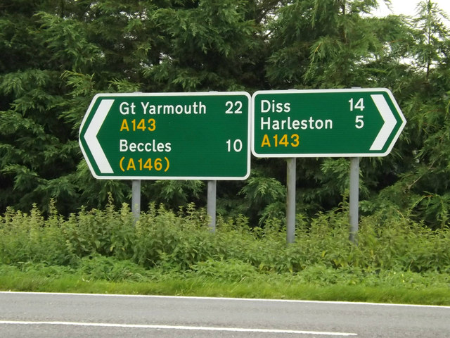Roadsigns on the A143 Old Railway Road