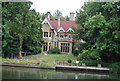 Derelict looking house on Glen Island