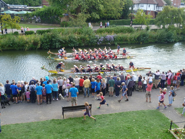 The final of the Dragon Boat Race, Tonbridge