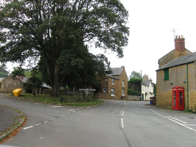 Road junction, Pitsford