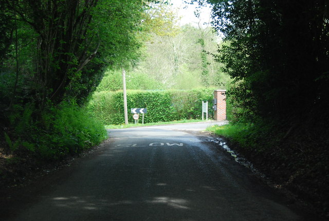 Sharp bend, Sedgewick Lane