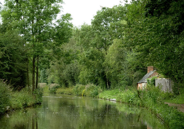 Stratford-upon-Avon Canal north-east of Wilmcote, Warwickshire