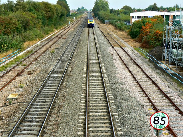 East along the Paddington to the west railway, Stratton, Swindon