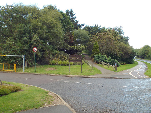 An entrance to Hillfield Park from Monkspath Hall Road