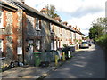 Banstead:  Cottages on Mint Road