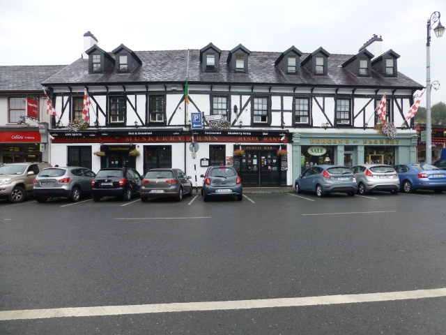 Muskerry Arms, Blarney © Kenneth Allen Cc-by-sa/2.0 :: Geograph Ireland