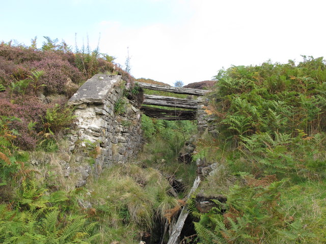 Remains of bridge on former mineral railway above Gairs
