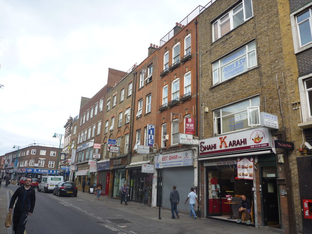 London Cityscape : East Side Of Osborne Street, E1