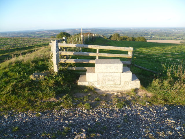 File:Toby's Stone on the South Downs Way - geograph.org.uk