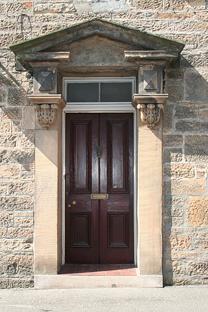 Doorway in South Guildry Street
