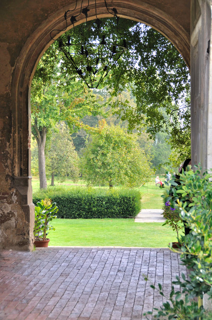 Sissinghurst Castle - Through the arch to the gardens