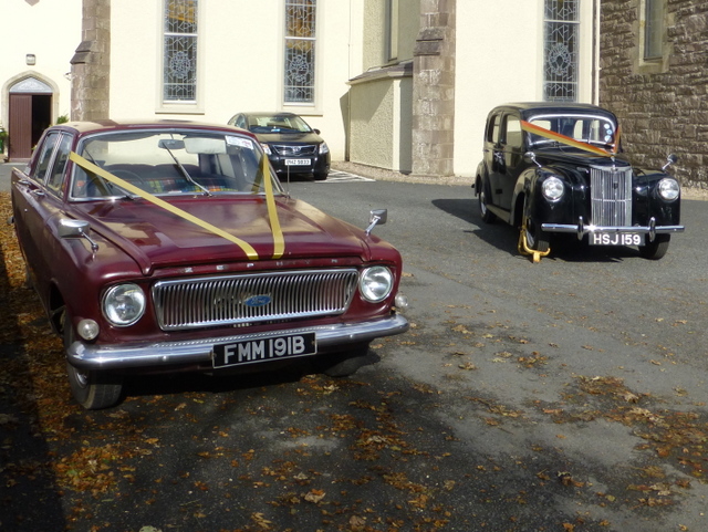 Classic cars, Carrickmore © Kenneth Allen cc-by-sa/2.0 :: Geograph Britain and Ireland