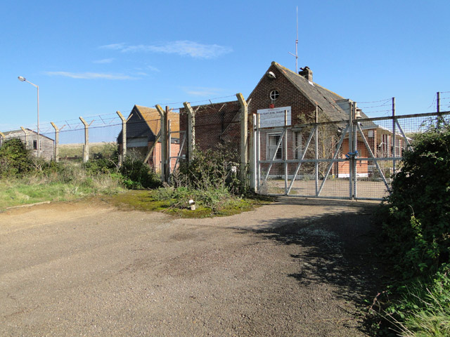 'RAF Bawdsey' ('PKD') R3 GCI ROTOR Radar... © Adrian S Pye :: Geograph ...