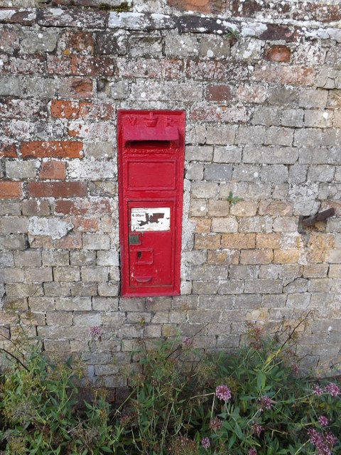 Ixer Lane Victorian Postbox