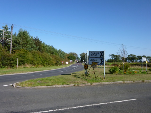 Road junction near Stobswood