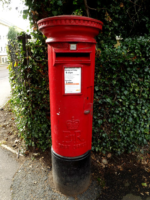 Earlham Hill Postbox