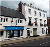 SY6990 : Dorset Lettings office in Dorchester by Jaggery