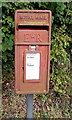 Faded postbox, Crossways