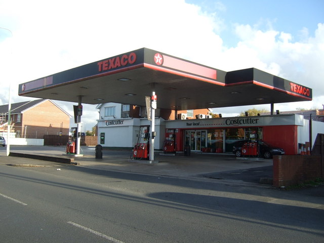 Service station on Moor Road, Chorley © JThomas :: Geograph Britain and ...