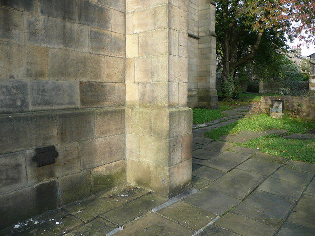 Location of fire plug plate on the church, Sowerby Bridge