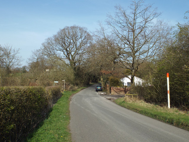 Barkers Lane nears Tanners Green