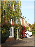 TF1505 : House on Rectory Lane, Glinton by Paul Bryan