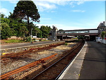 SX9063 : Southern half of Torquay railway station by Jaggery