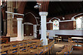 St Saviour, Tollington - Interior