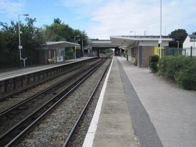 Meols railway station, Wirral © Nigel Thompson cc-by-sa/2.0 :: Geograph ...