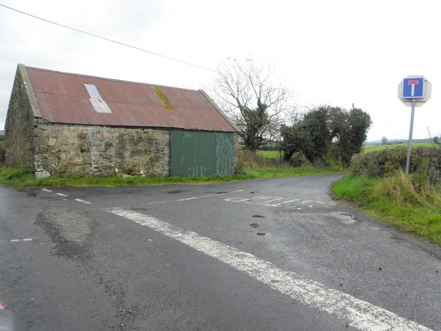 Road junction along Beagh Road