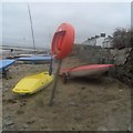 Cychod ar draeth Rhosneigr / Boats on Rhosneigr beach