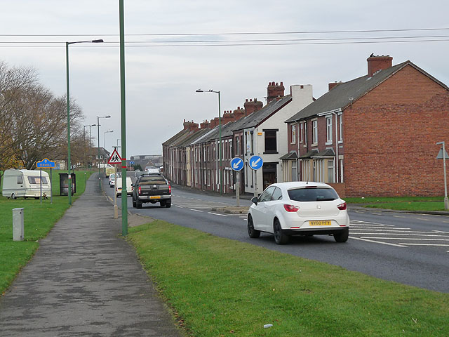 A693 entering Oxhill