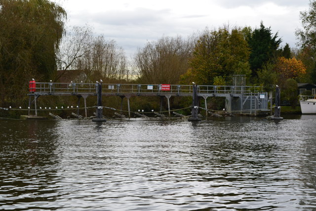 Weir on the Thames at Walton