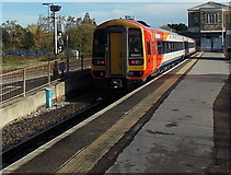 SU1485 : Platform 2 at Swindon railway station by Jaggery