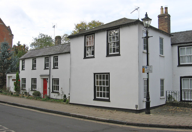 Ely - houses at south end of Barton Mews