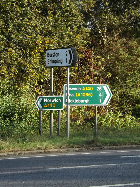 Roadsigns on the A140 Dickleburgh Bypass