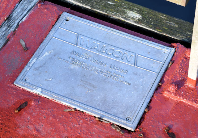 Walcon pontoon plate, Belfast (November 2014)