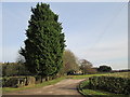 Entrance  to  Warren  Farm  from  B1252