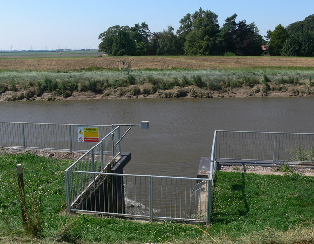 The "George Hay" Sluice along the River Welland