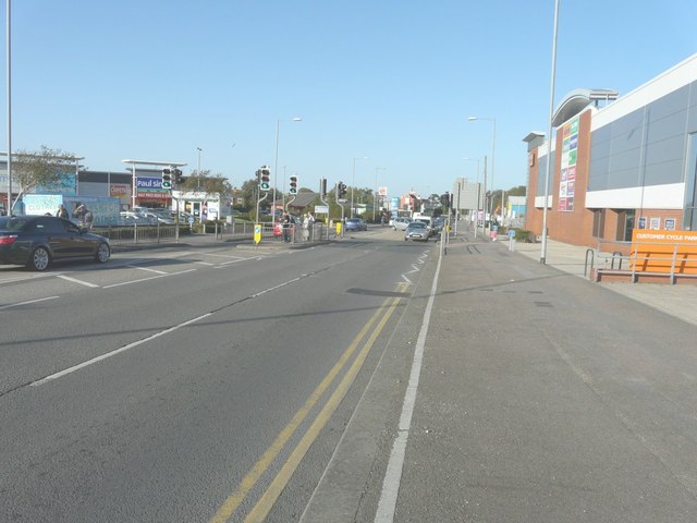 Looking north along Ramsgate Road (A254)