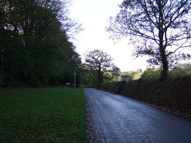 Minor road towards Ponsanooth