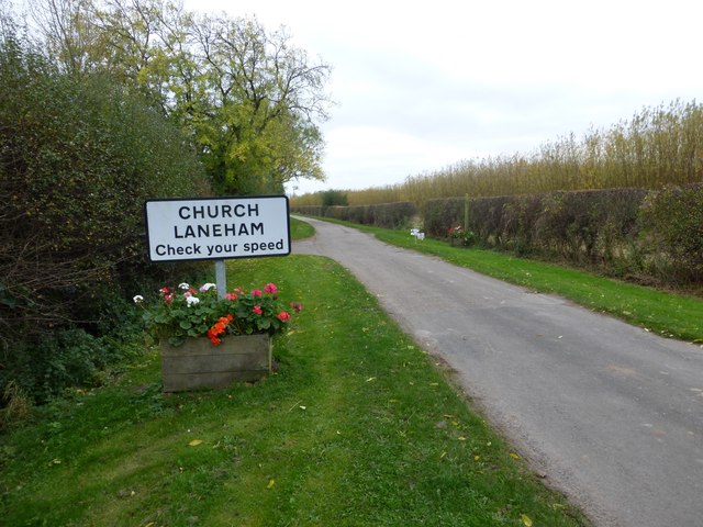 Approaching Church Laneham