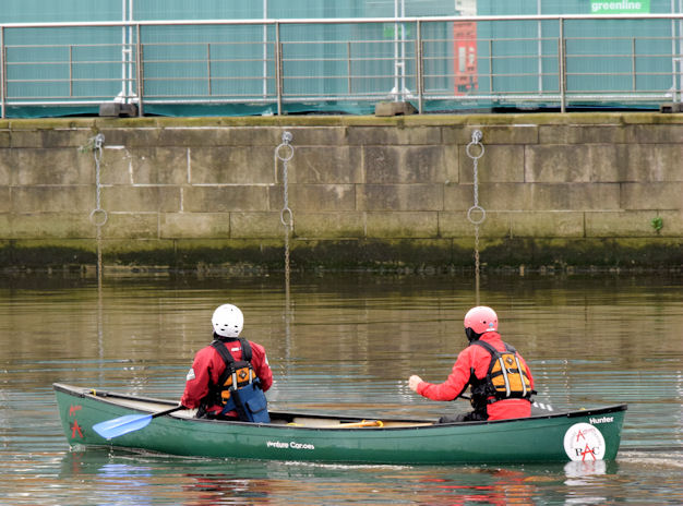 Canoe, River Lagan, Belfast (November 2014)