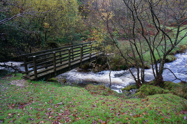 Footbridge over the River Mardle, Chalk Ford