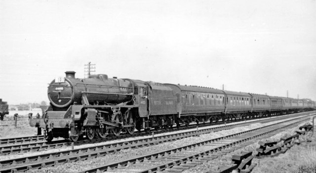 Nottingham - Bournemouth West express at Naas Crossing, 1949