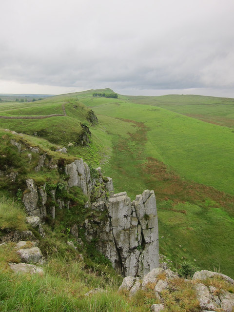 Hadrian's Wall on Highshield Crags