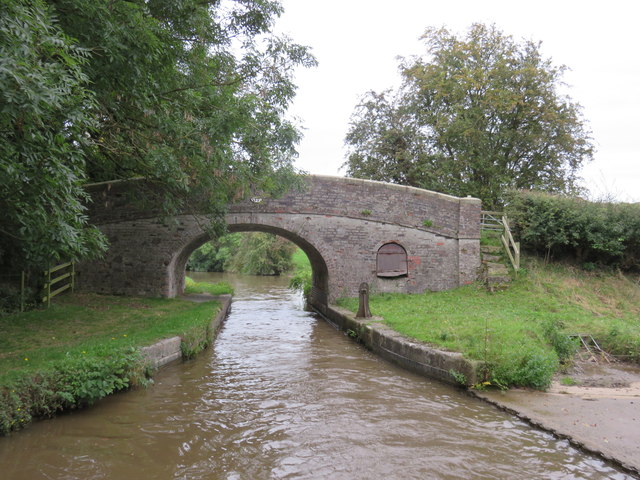 Bridge 37 Llangollen Canal