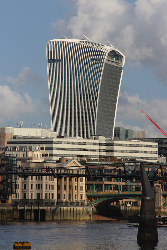 Walkie Talkie building © Oast House Archive :: Geograph Britain and Ireland