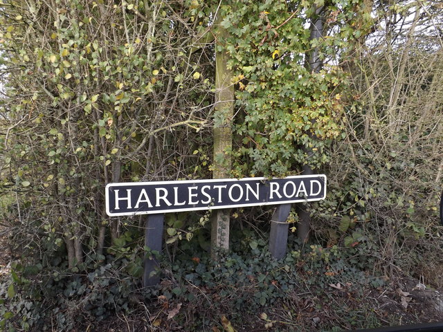 Harleston Road sign