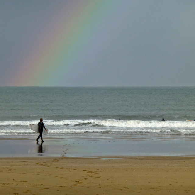 Rainbow surfer